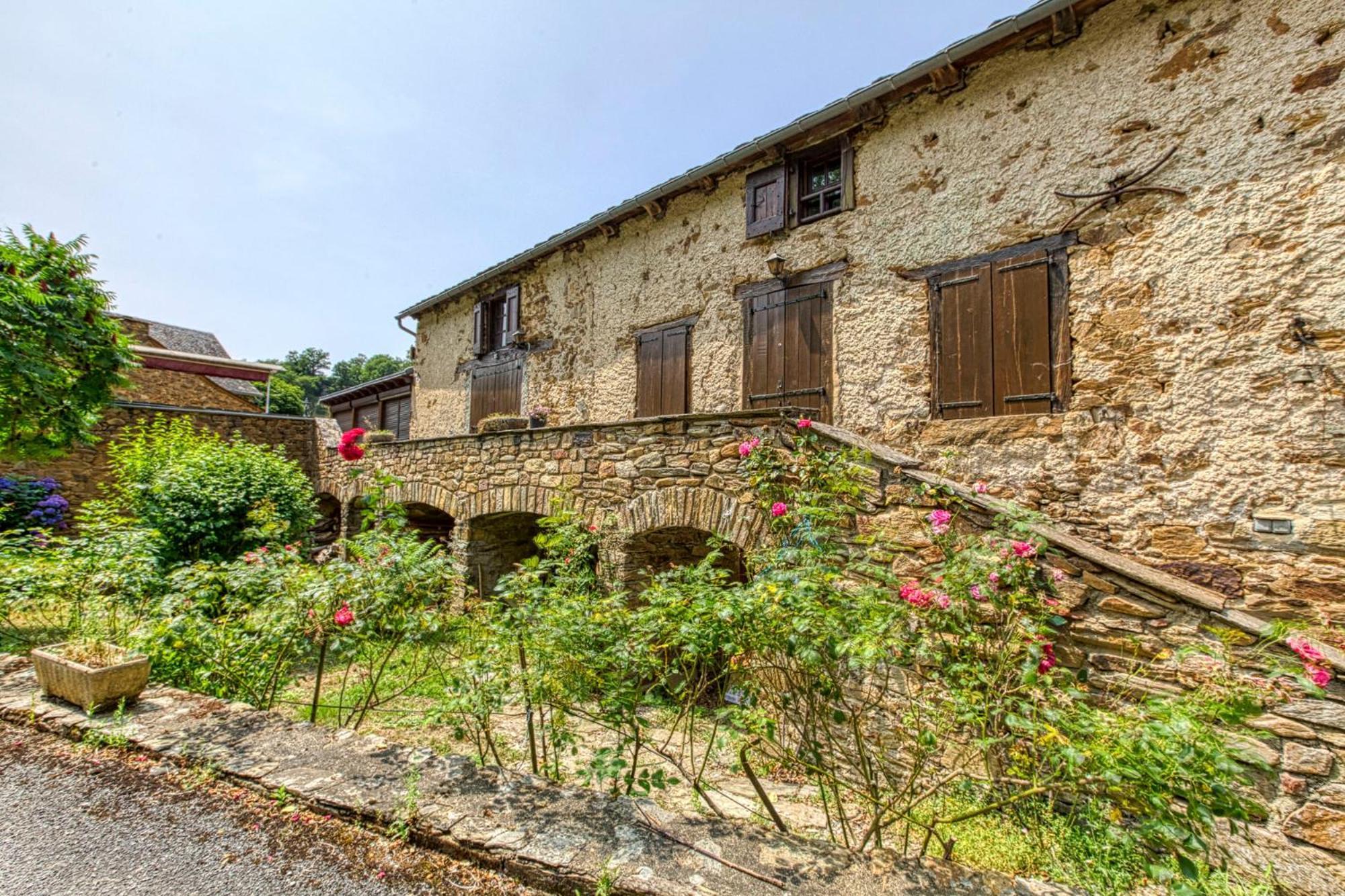 Grand Gite Piscine, L'Estrebaldie Aveyron Βίλα Centres Εξωτερικό φωτογραφία